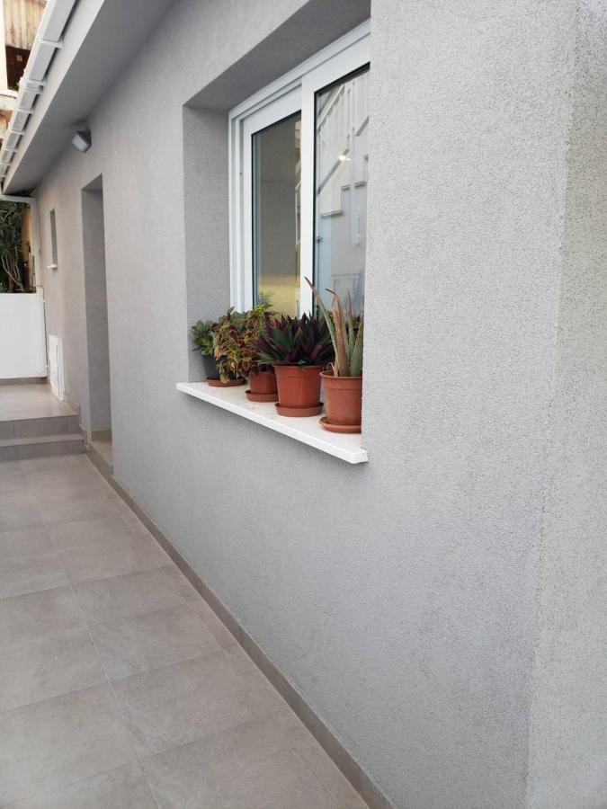 Modern & Cozy Studio W/ Backyard Near City Center Limassol Luaran gambar