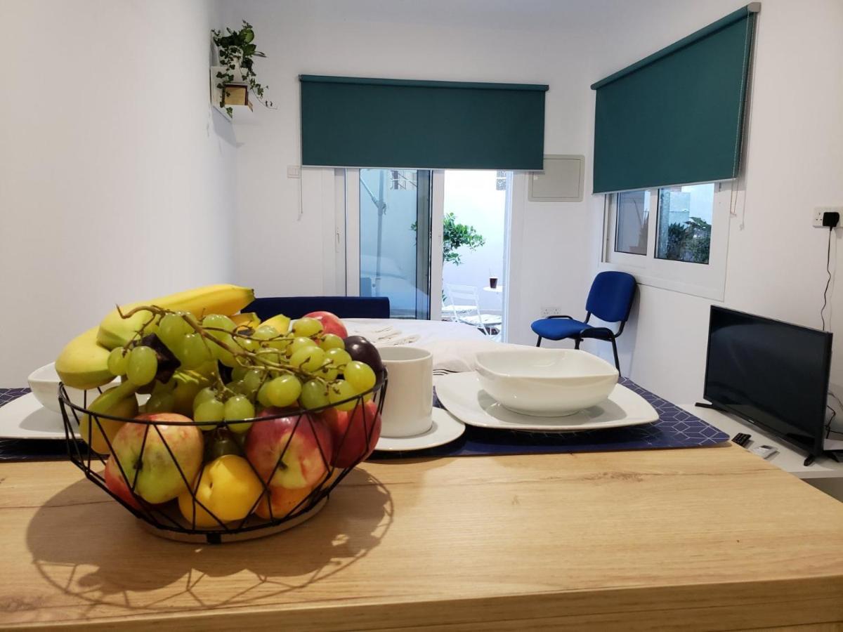 Modern & Cozy Studio W/ Backyard Near City Center Limassol Luaran gambar